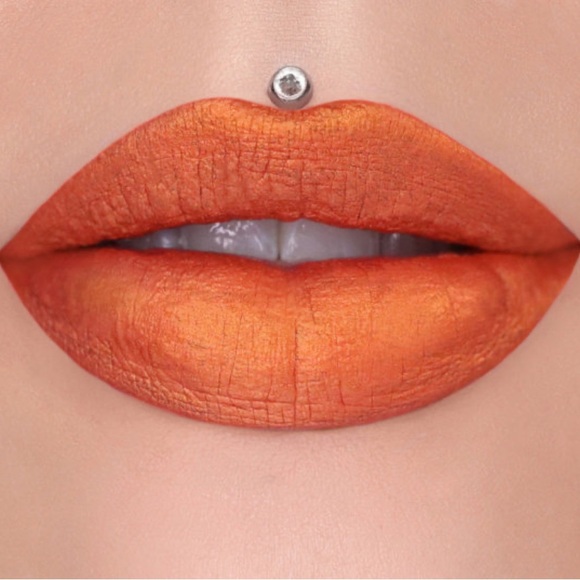 Jeffree Star Other - SALE❤️JEFFREE STAR COSMETICS
Velour Liquid Lipstick (MINDBENDER)